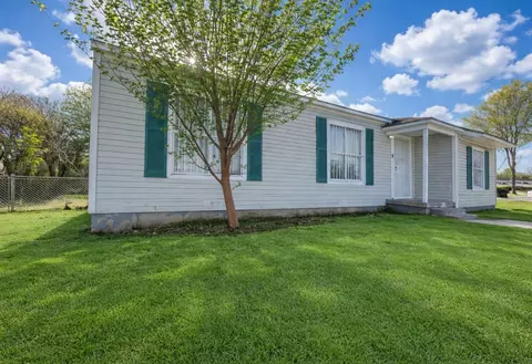 4203 Bonnie View Rd, Dallas, TX 75216