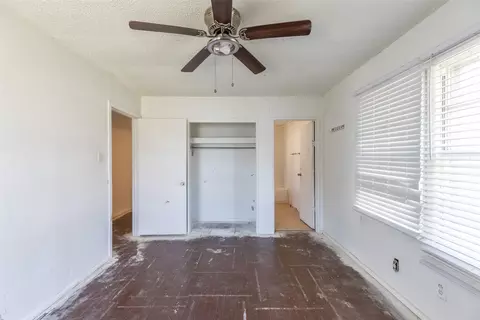 Bedroom - 509 Scott St, Tye, TX 79563 photo 4 of 6
