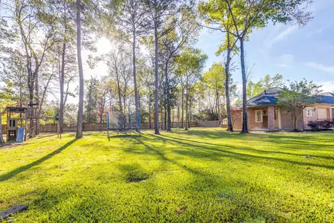 Exterior - 4111 Angling Ln, Spring, TX 77386 photo 4 of 6