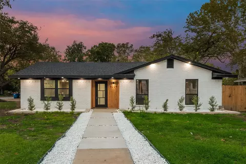 3209 Royal Ln, Dallas, TX 75229