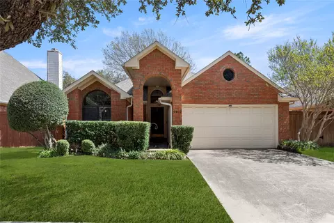 9402 Los Alamos Trl, Irving, TX 75063