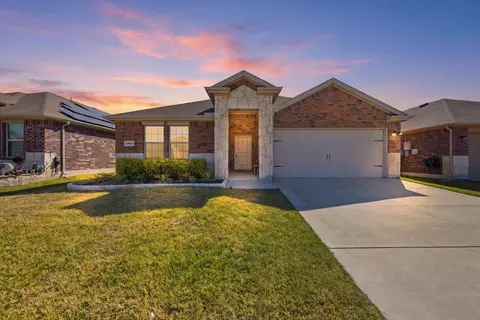 3612 Cody Ln, Denton, TX 76207