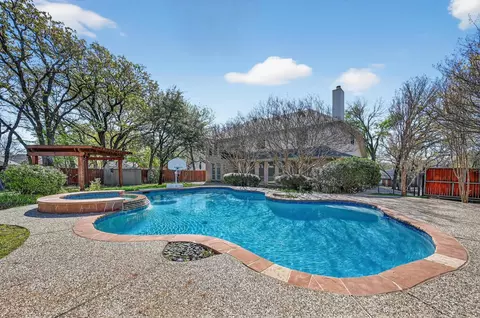 4617 Oak Springs Dr, Flower Mound, TX 75028