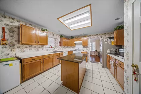 Kitchen - 736 Whitewing Dr, Mesquite, TX 75150 photo 1 of 4