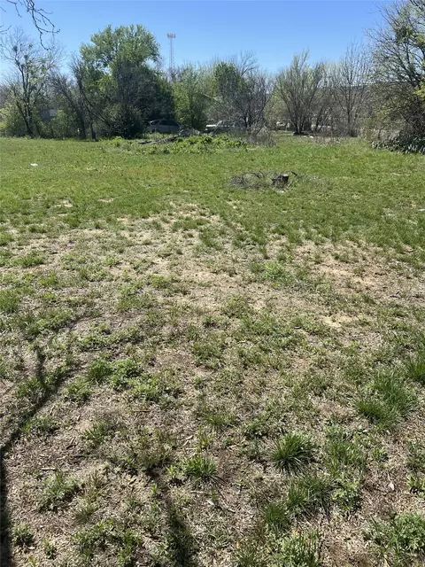 2312 Main Blvd, Brownwood, TX 76801