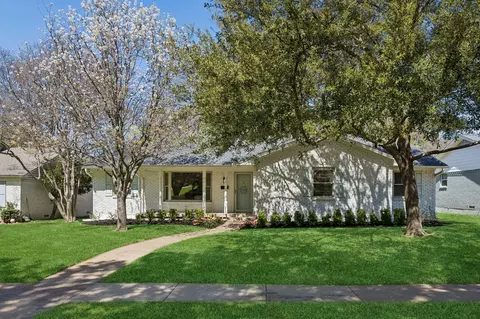9955 Edgecliff Dr, Dallas, TX 75238