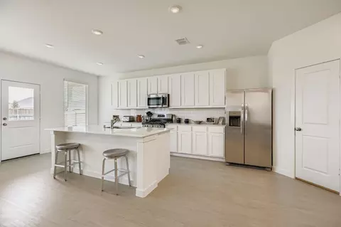 822 Madrono Dr, Princeton, TX 75407