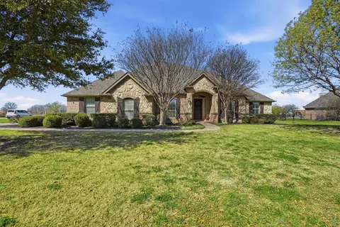 11079 Sarah Ln, Fort Worth, TX 76179
