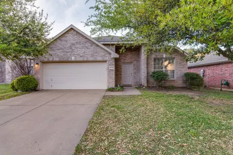 4712 Palm Ridge Dr, Fort Worth, TX 76133