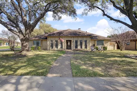 1401 Potomac Dr, Richardson, TX 75081