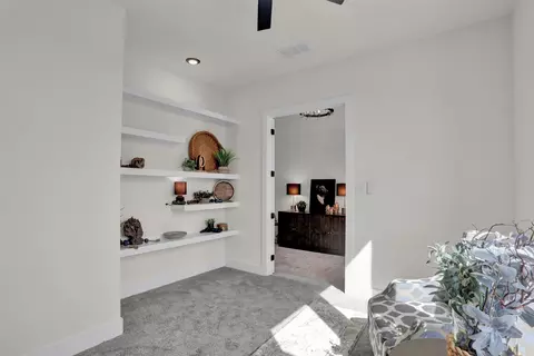 Entry Way - 7637 County Road 1052, Celeste, TX 75423 photo 3 of 3