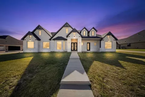 2903 Sunnyside Dr, Ennis, TX 75119