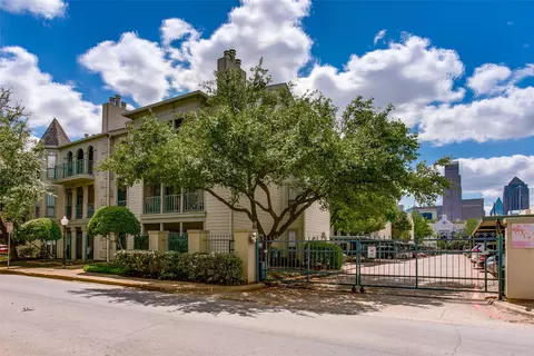 3105 San Jacinto St #217, Dallas, TX 75204