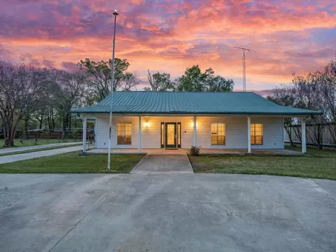 202 County Road 1558, Alba, TX 75410