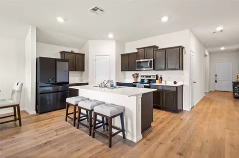 6534 Whitecap Dr, Princeton, TX 75407