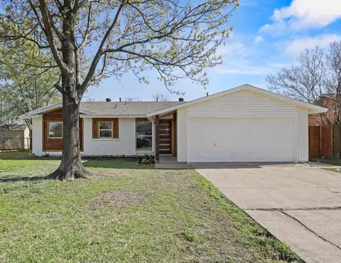 4218 Cornell Dr, Garland, TX 75042