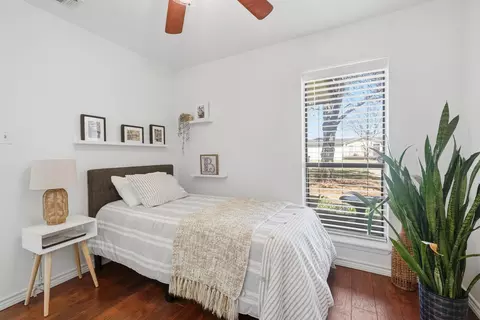 Bedroom - 121 Sandy Ln, Clyde, TX 79510 photo 7 of 8