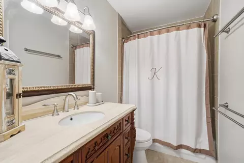 Bath - 121 Sandy Ln, Clyde, TX 79510 photo 2 of 2