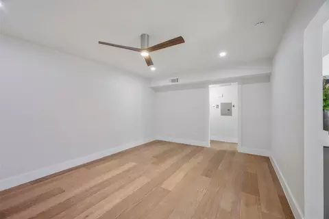 4676 Matilda St #C, Dallas, TX 75206