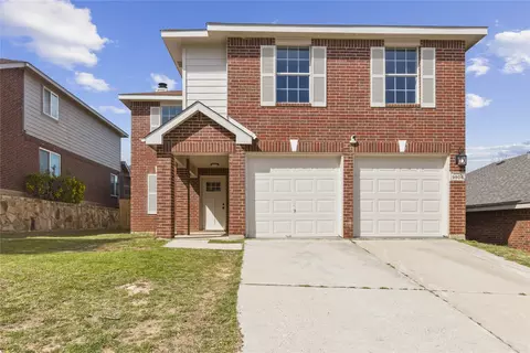 9808 Rockledge Rd, Fort Worth, TX 76108