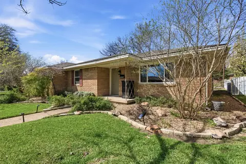 3055 Cliff Creek Dr, Dallas, TX 75233