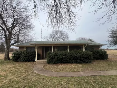 Exterior - 1655 E Fm 120, Denison, TX 75021 photo 4 of 9
