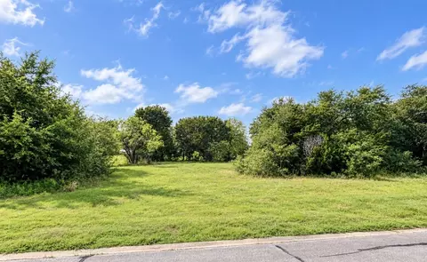 7224 S Aberdeen Dr, Cleburne, TX 76033