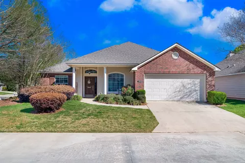 122 Riverbrooke Dr, Shreveport, LA 71115