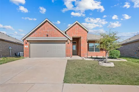 3204 Montego Bay Ln, Fort Worth, TX 76123