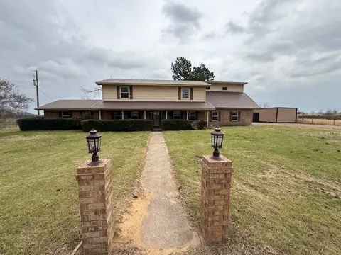 303 New Highland Rd, Springtown, TX 76082