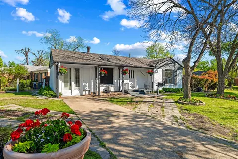 10654 Aledo Dr, Dallas, TX 75228
