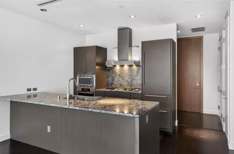 2900 Mckinnon St #403, Dallas, TX 75201