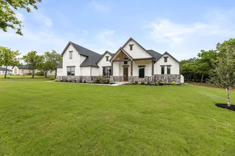 8505 Bronco Dr, Godley, TX 76044