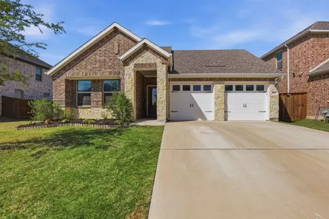 10624 Copeland Ln, Fort Worth, TX 76126