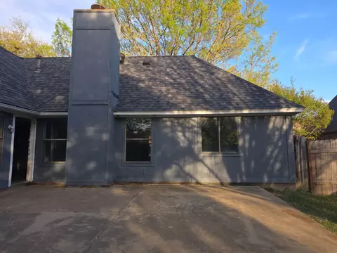 Exterior - 8105 Courageous Dr, Rowlett, TX 75089 photo 2 of 3