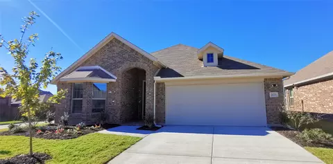 2131 Erika Ln, Forney, TX 75126