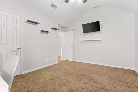 Bedroom - 7013 Bickers Dr, Rowlett, TX 75089 photo 4 of 5