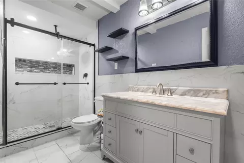 Bath - 7013 Bickers Dr, Rowlett, TX 75089 photo 5 of 5
