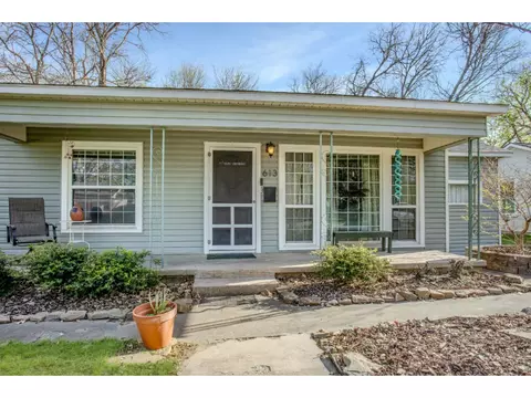 613 Cordell St, Denton, TX 76201