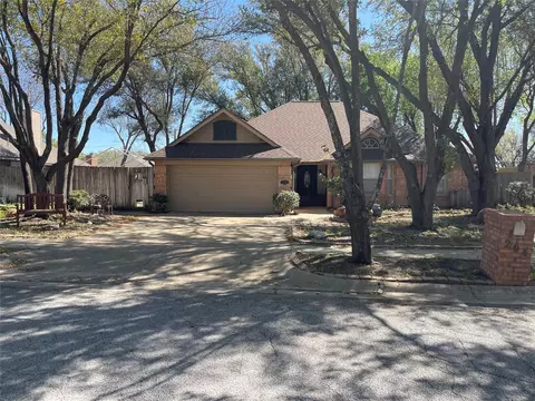 204 Roy Ln, Keller, TX 76248