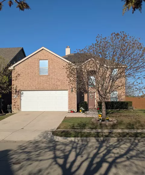2080 Meadow Park Dr, Princeton, TX 75407