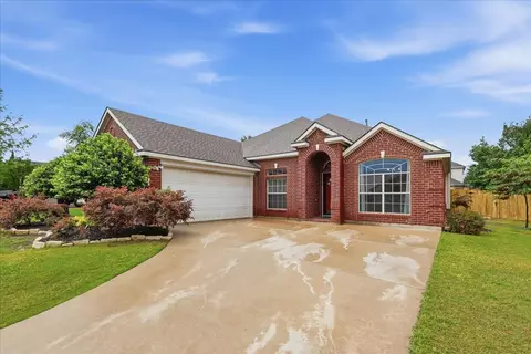 7109 Denver City Dr, Fort Worth, TX 76179