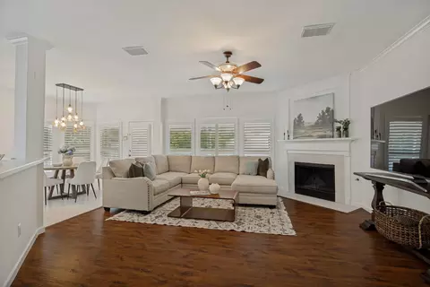 4405 Courtney Ln, Richardson, TX 75082