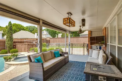 4405 Courtney Ln, Richardson, TX 75082