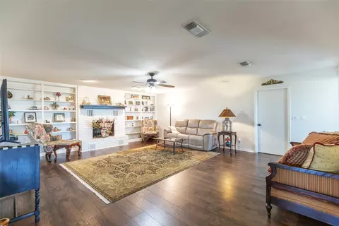 Living - 642 Fm 3200, Comanche, TX 76442 photo 1 of 2