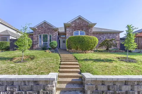 1332 Barclay Dr, Carrollton, TX 75007