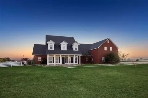 Exterior - 2751 Mitchell Rd, Krum, TX 76249 photo 9 of 9