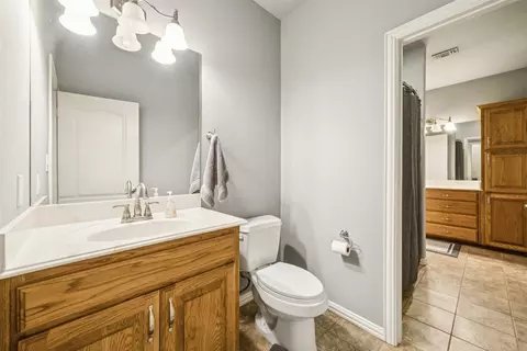 Bath - 2751 Mitchell Rd, Krum, TX 76249 photo 5 of 5