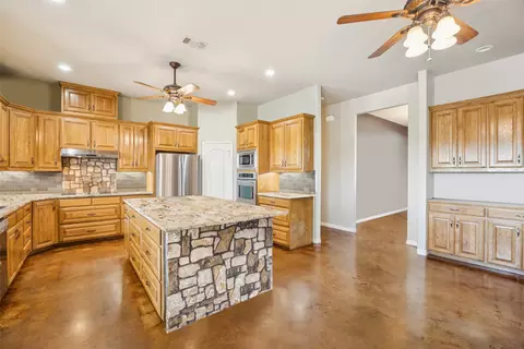 Kitchen - 2751 Mitchell Rd, Krum, TX 76249 photo 3 of 3