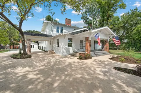 307 Huffhines St, Richardson, TX 75081